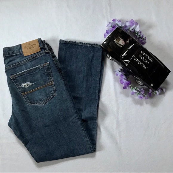 Abercrombie & Fitch Other - Abercrombie & Fitch Distress Slim Straight 31/30